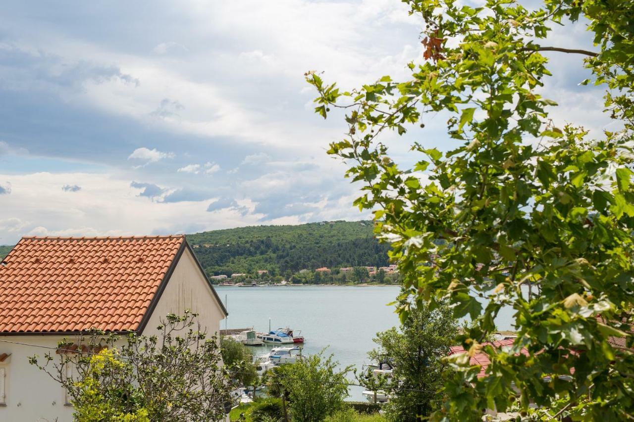 Villa Toic By The Seaside With Beautiful Seaview Čižići Exterior foto
